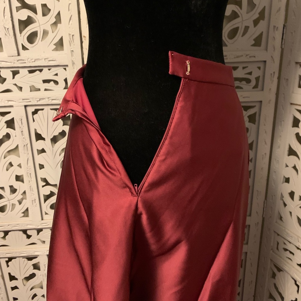 NEW! MORI LEE BURGUNDY RED TOP & SKIRT FORMAL PROM DRESS EVENING GOWN - Picture 8 of 15